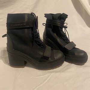 Converse Chuck Taylor All Star GR82 Platform Boot - Black - LIKE NEW